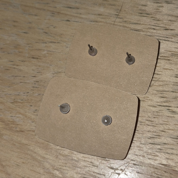 Easter Bunny And Egg Earrings Lot - Picture 4 of 4